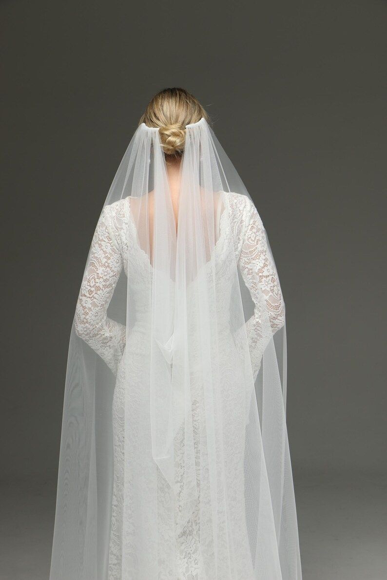 Bridal Veil from Soft Tulle, One-Tier Draped Veil, 1920s Boho Style, Elegant Classic Wedding Veil,M1107