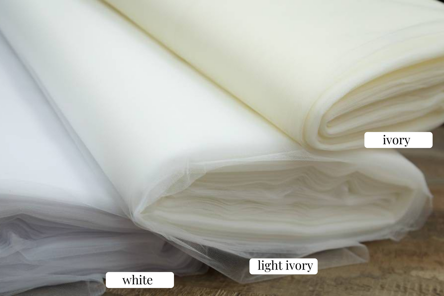 Horsehair Trim Veil, Crinoline Edge Blusher Veil, Fingertip Ponytail Veil - M1029