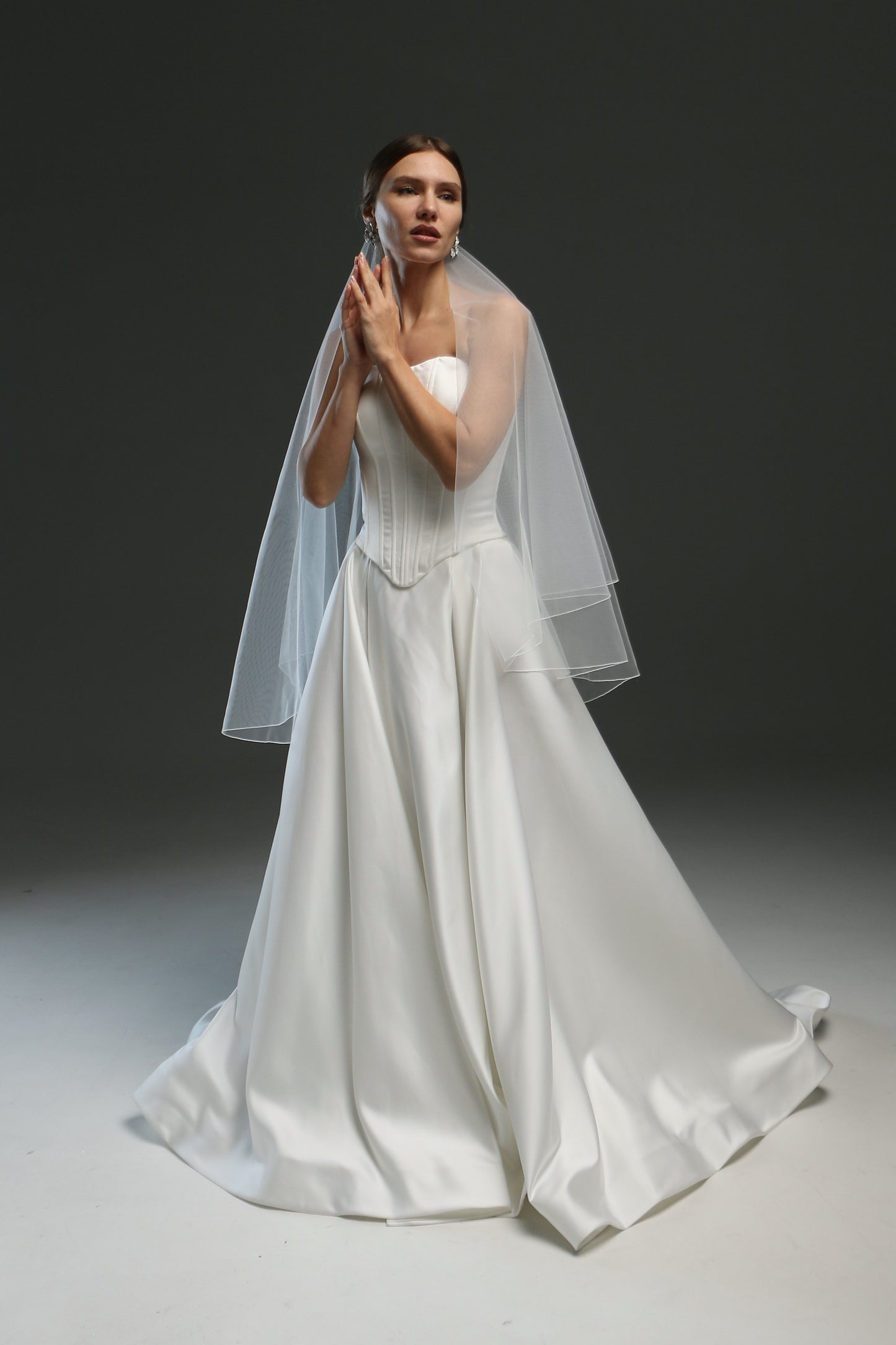 2-Layer Cathedral Wedding Veil – Classic Ivory Bridal Veil with Pencil Edge, Minimalist & Modern Design