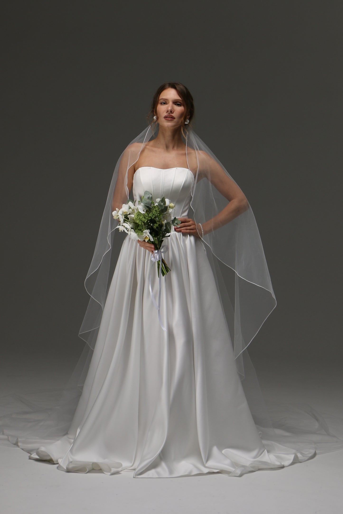 One Tier Cascade Pencil Edge Wedding Veil – Soft Minimal Sheer Bridal Veil, simple veil