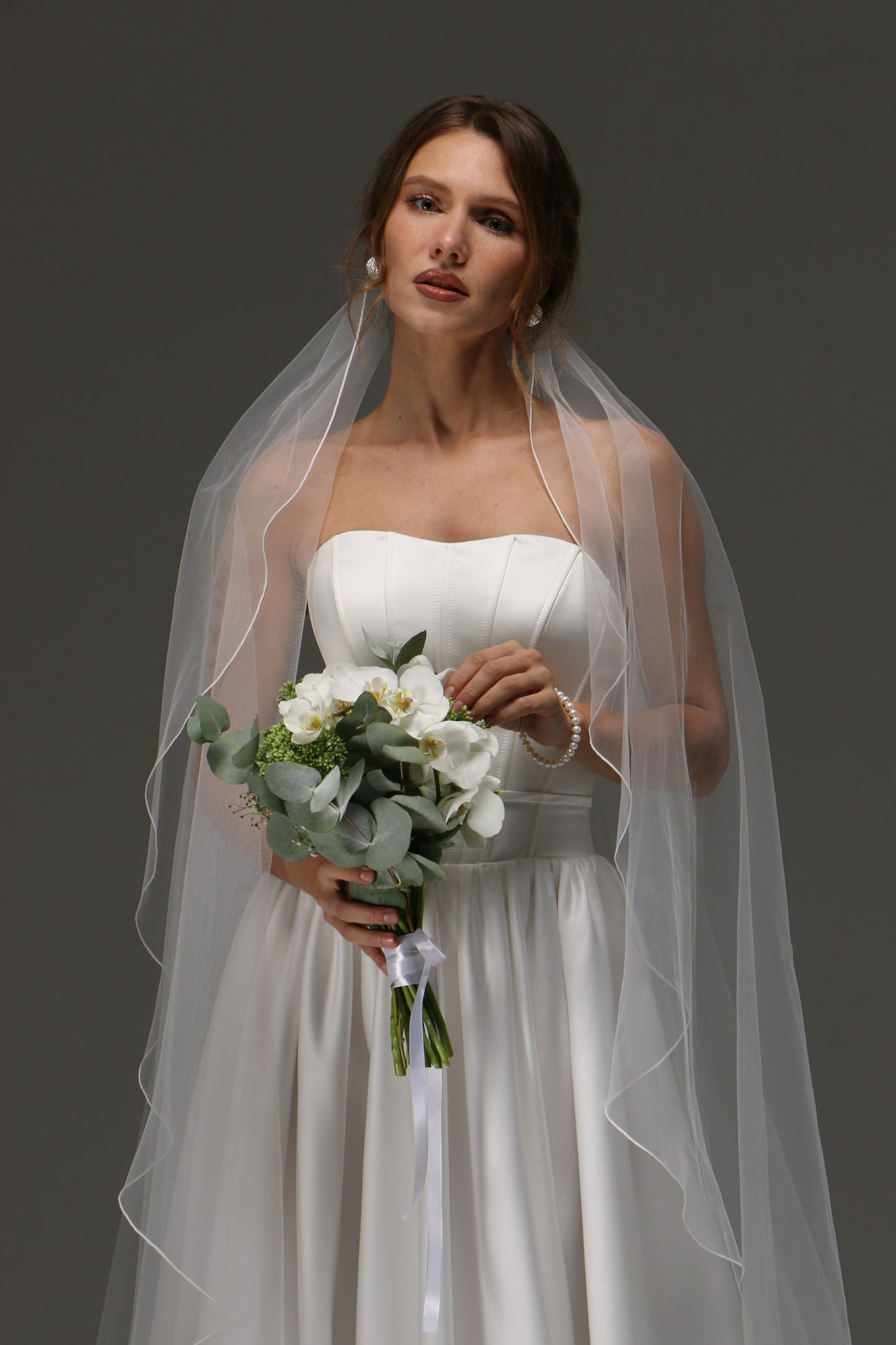 One Tier Cascade Pencil Edge Wedding Veil – Soft Minimal Sheer Bridal Veil, simple veil