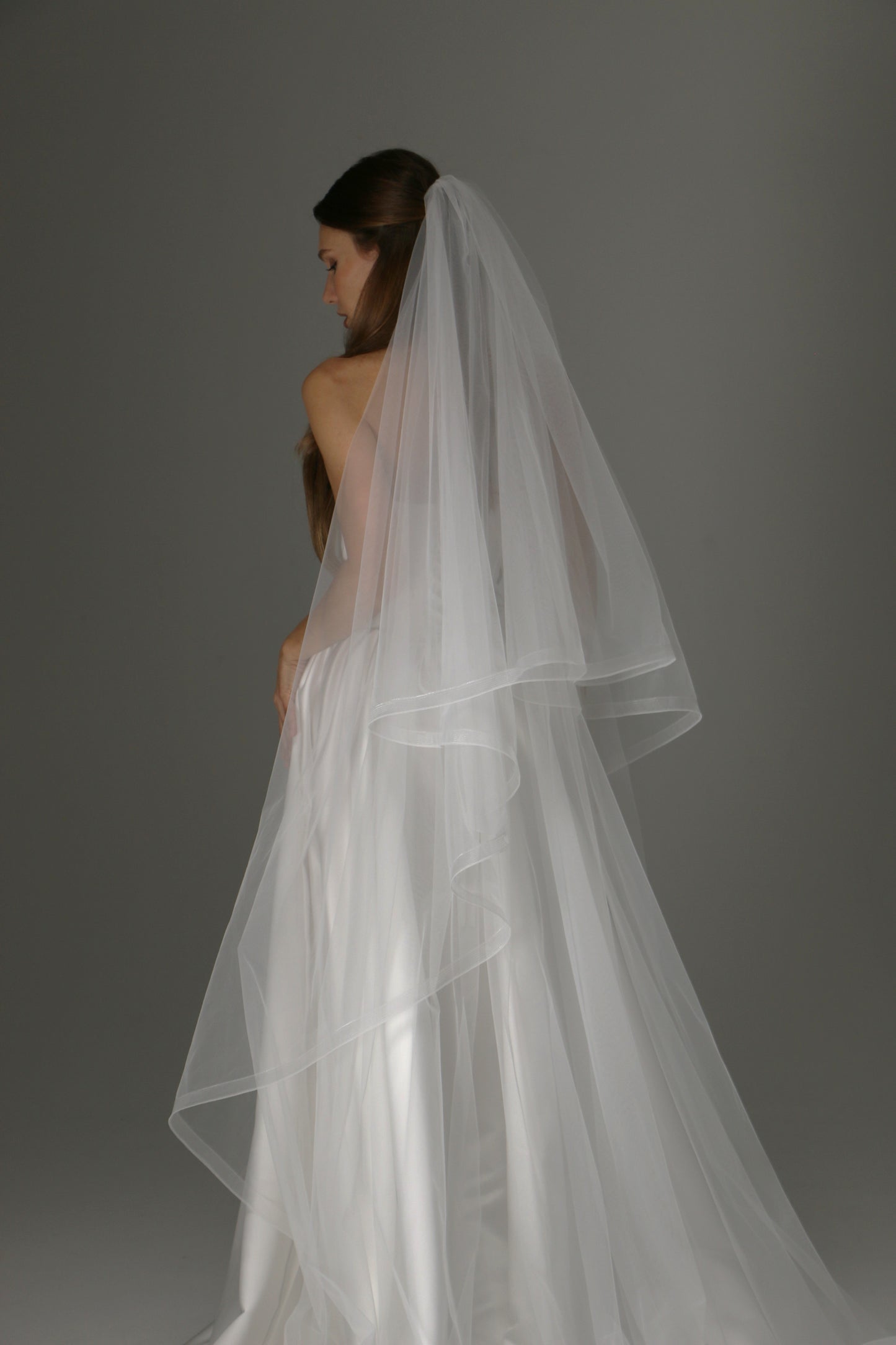 Horsehair Edge Wedding Veil – Two Tier Ivory Veil for Brides - M1014