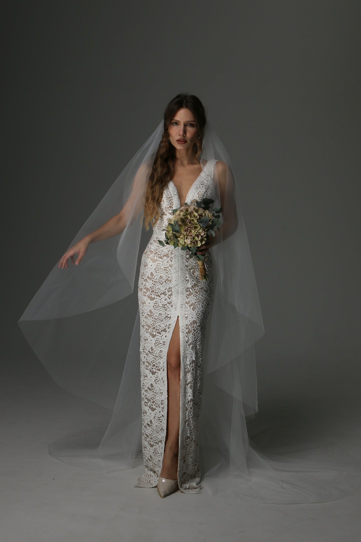 Minimalist Cascade Veil – Single Layer Cut Edge Bridal Veil - M1072