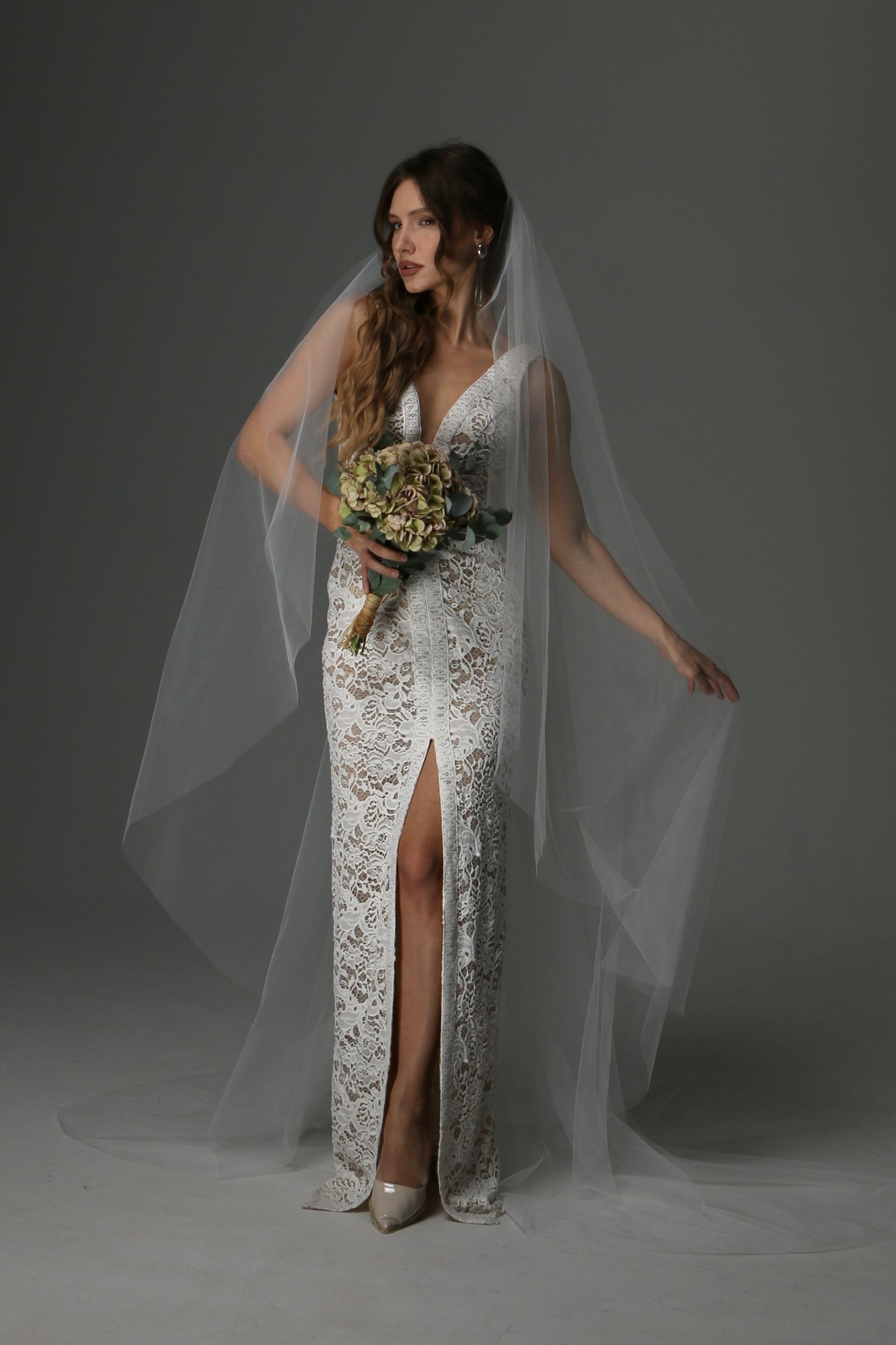 Minimalist Cascade Veil – Single Layer Cut Edge Bridal Veil - M1072