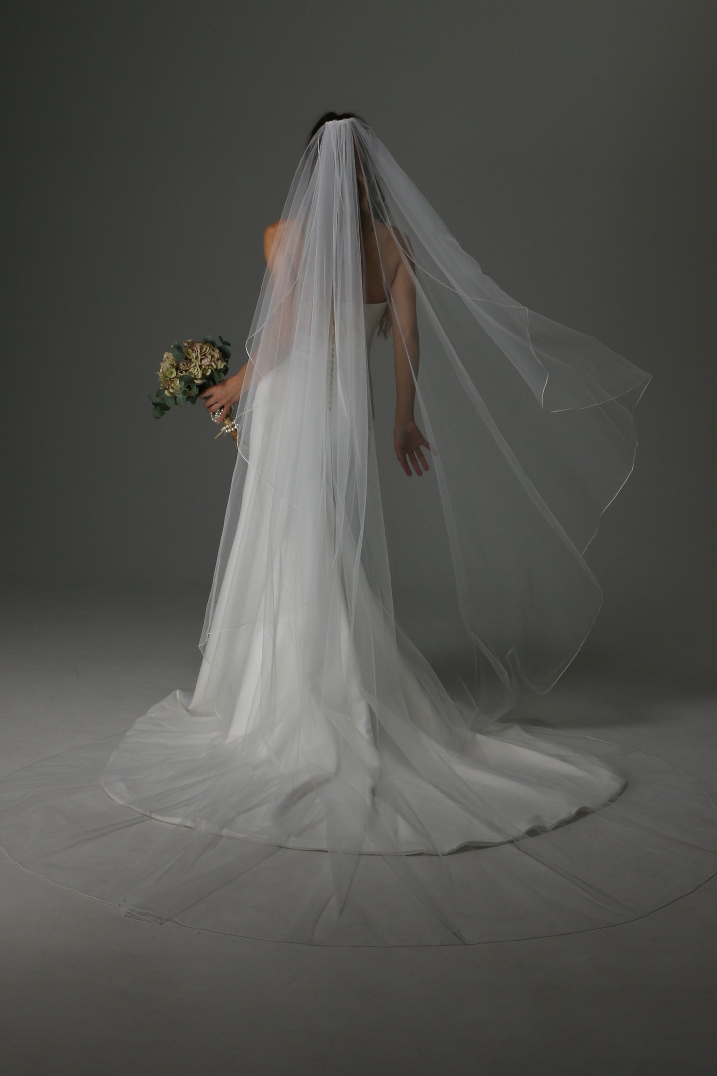 Soft Tulle Wedding Veil with Pencil Edge – Single Tier Cascade Style - M1074