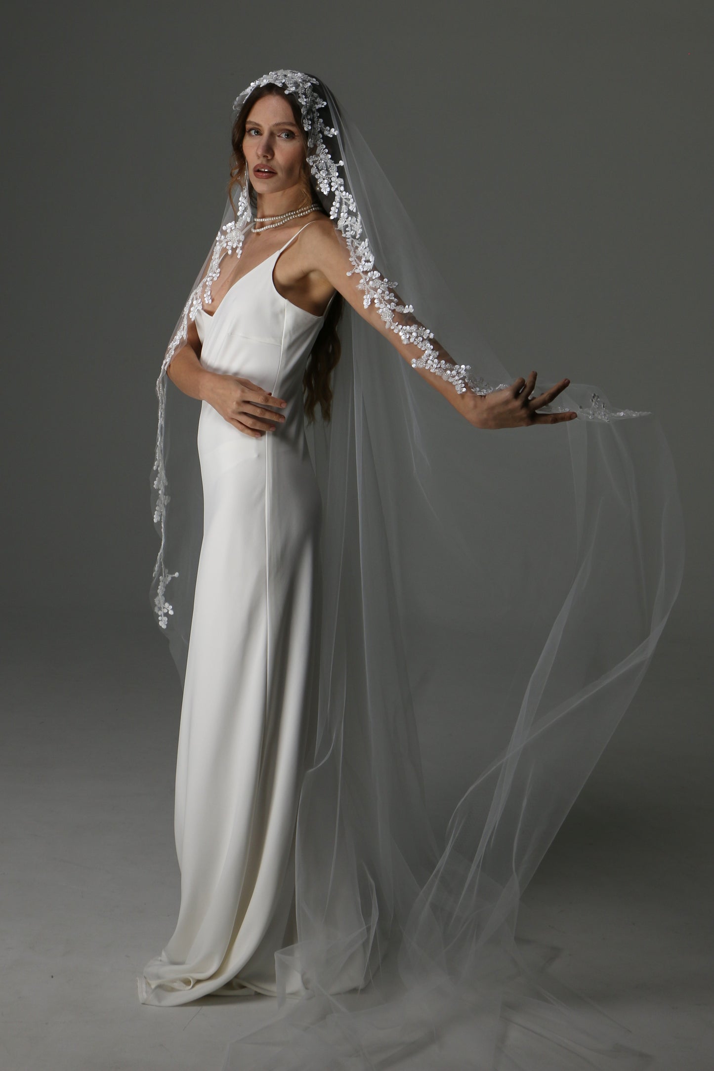 Lace Appliqué Cathedral Veil: One Tier Mantilla, Ivory Tulle - M1080