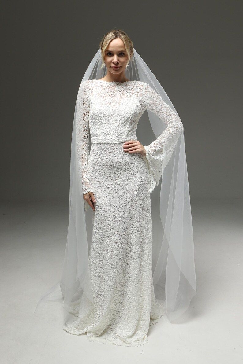 Bridal Veil from Soft Tulle, One-Tier Draped Veil, 1920s Boho Style, Elegant Classic Wedding Veil,M1107