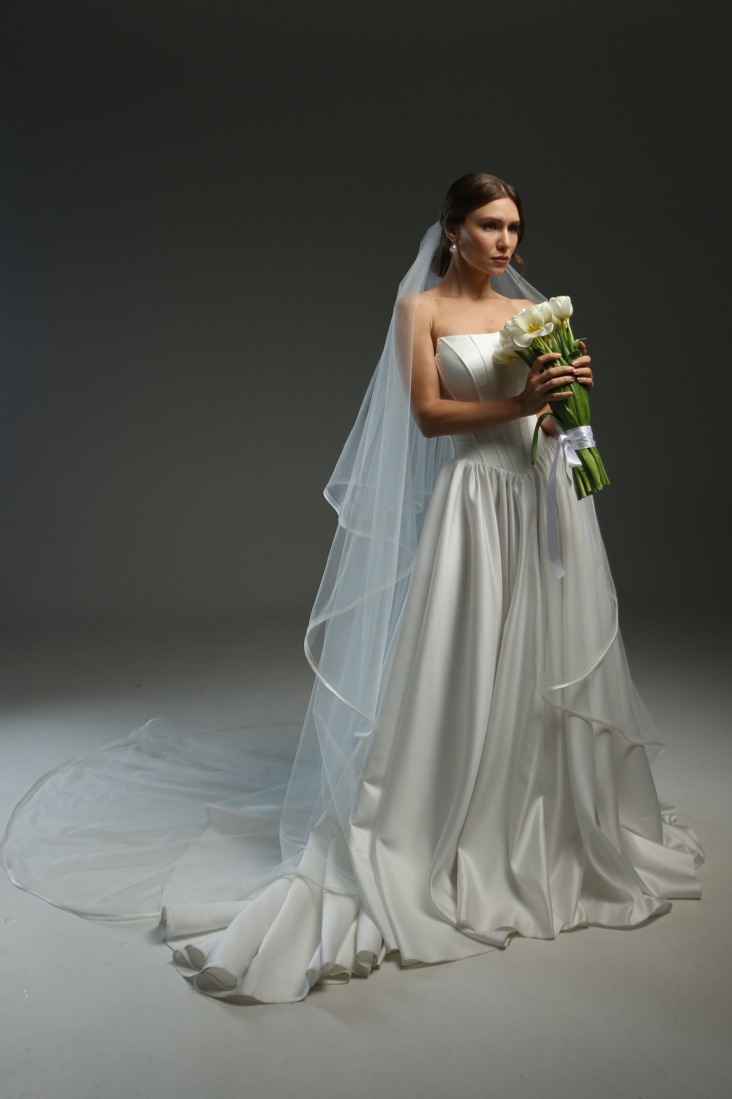 Ivory Satin Edge Veil – Double Layer Soft English Tulle Fingertip Drop Veil with Horsehair Trim
