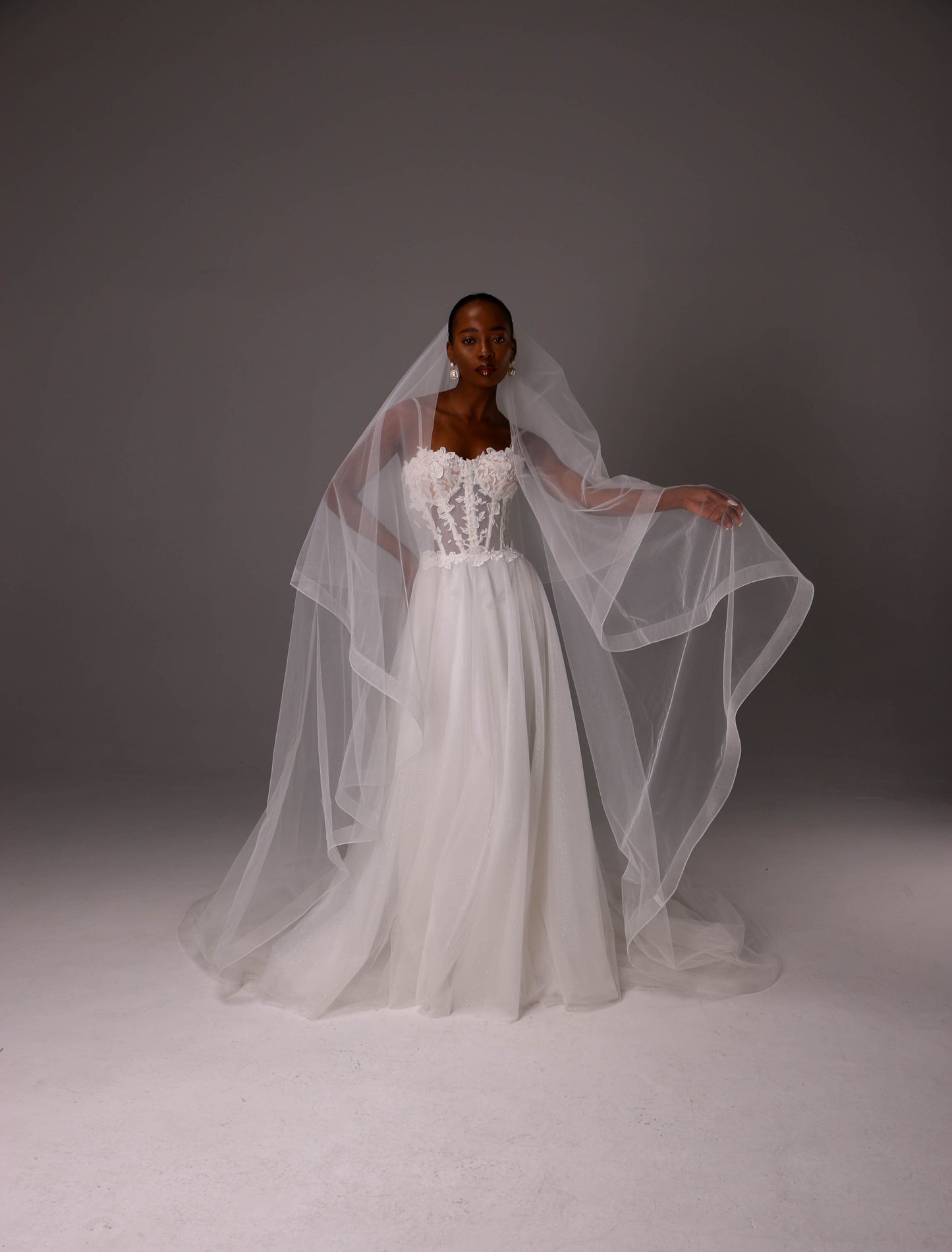 Two-Tier Horsehair Edge Bridal Veil