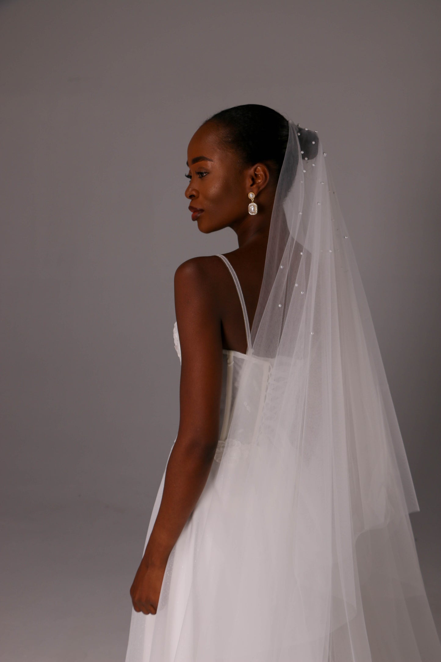 Two-Tier Pearl Bridal Veil with Raw Cut Edge