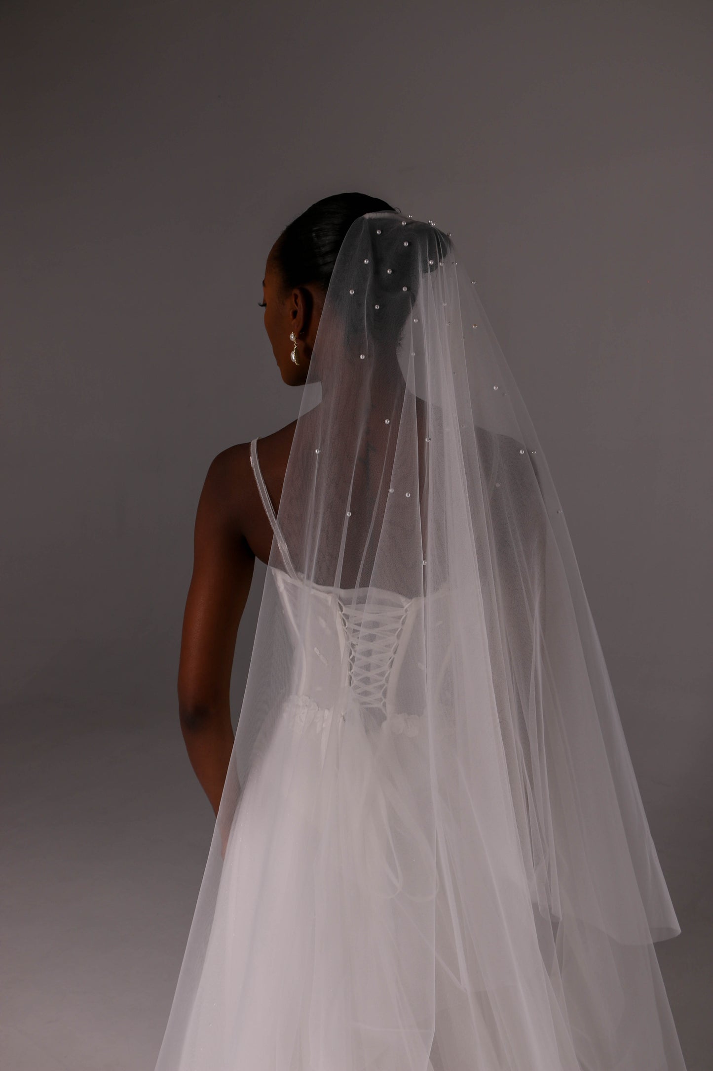 Two-Tier Pearl Bridal Veil with Raw Cut Edge