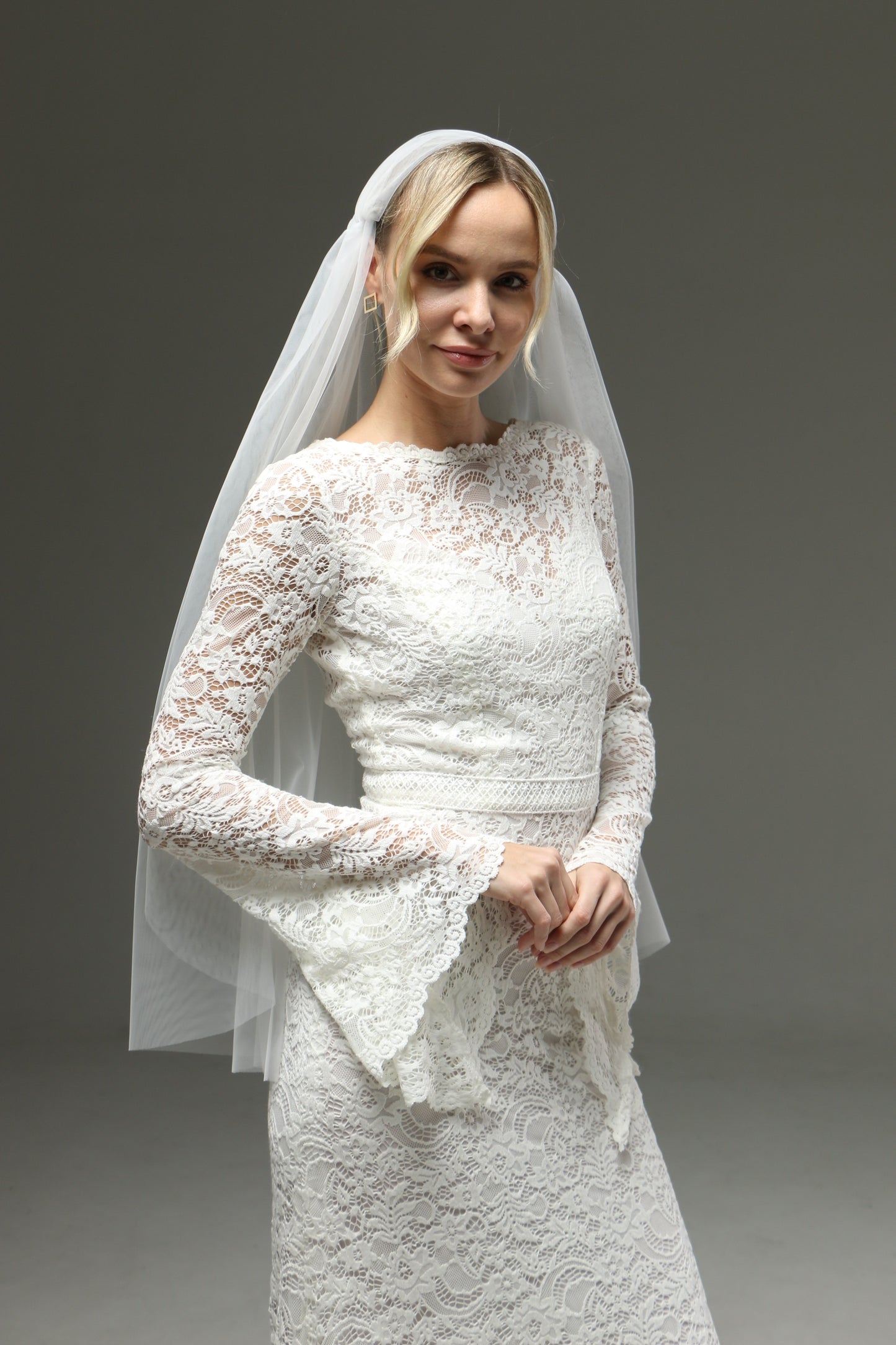 One Tier Juliet Cap Veil with Cut Edge