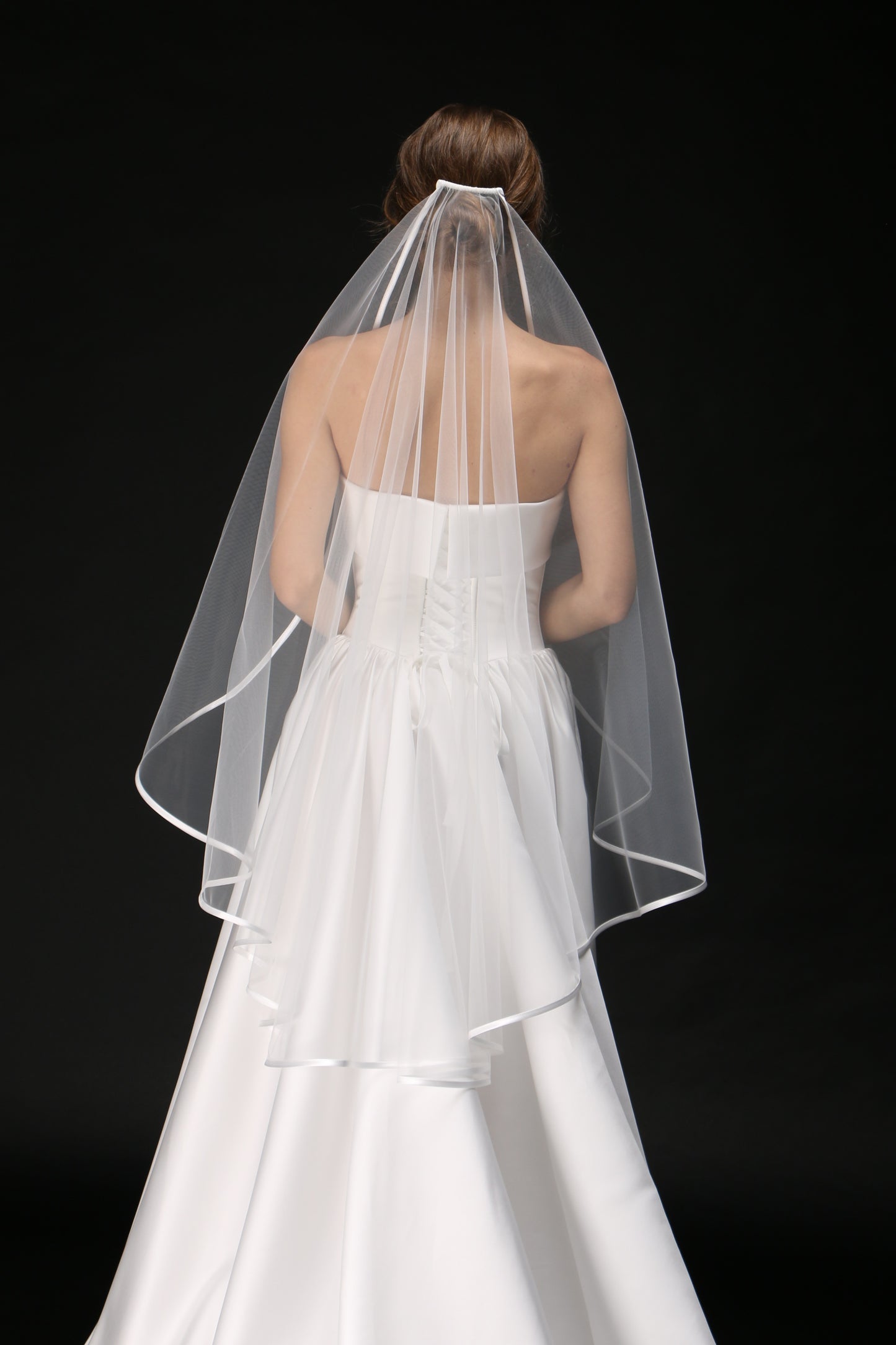 One Tier Cascading Wedding Veil with Satin Ribbon Edge – Simple Bridal Veil