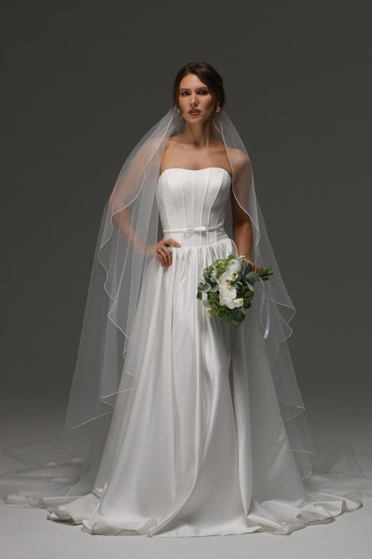 One Tier Cascade Pencil Edge Wedding Veil – Soft Minimal Sheer Bridal Veil, simple veil