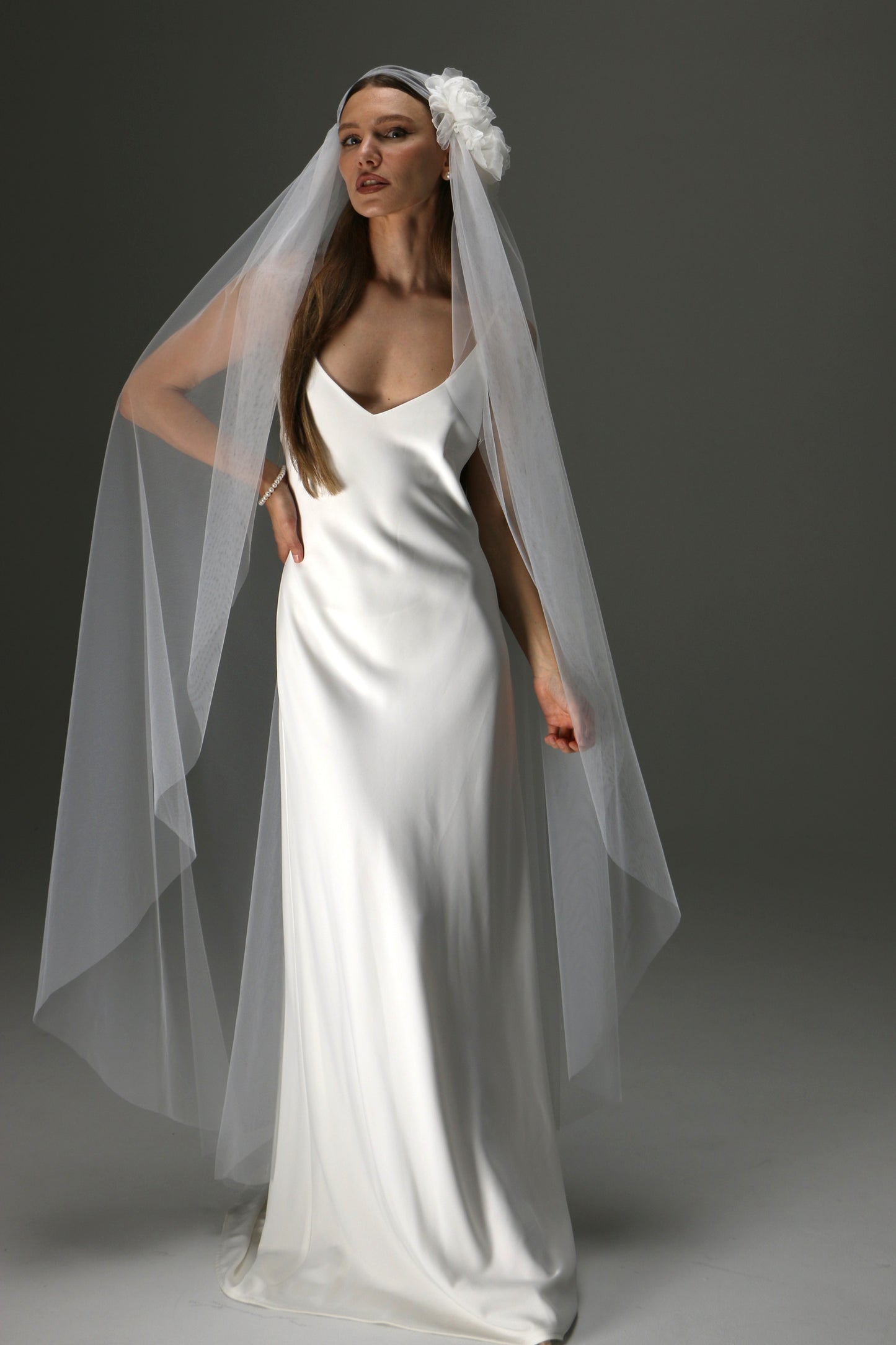 Juliet Cap Veil with Side Flower – One Tier Cascade Soft Tulle Long Bridal Veil - M1009