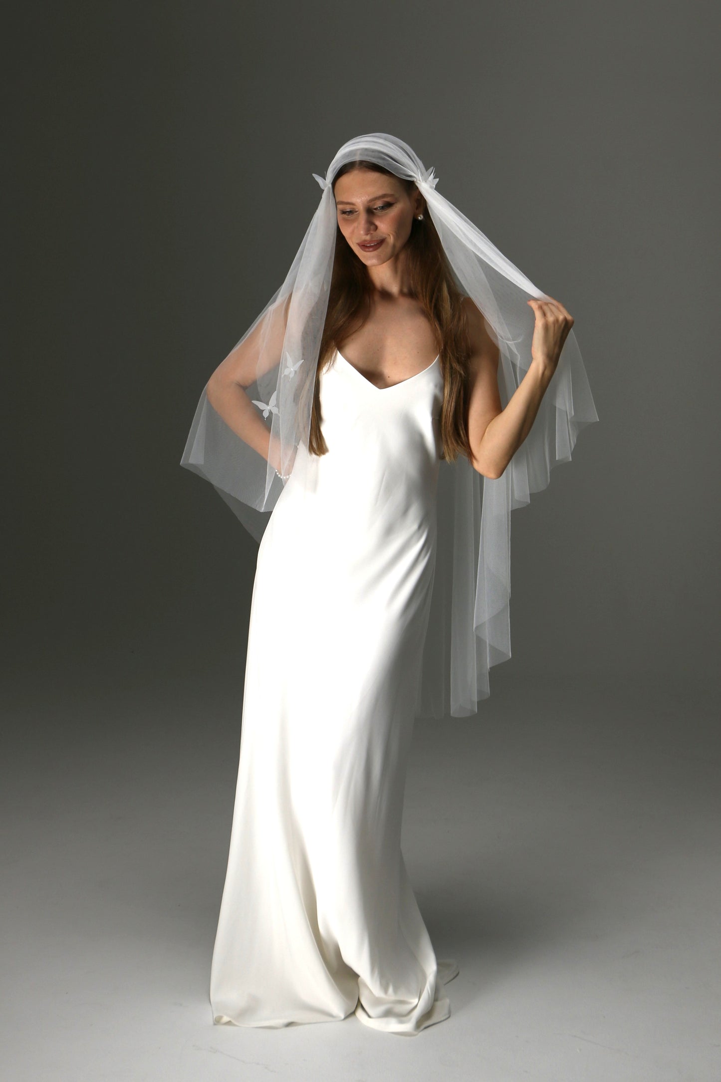 Juliet Cap Veil with 3D Butterflies – One Tier Soft Tulle Boho Bridal Veil - M1010