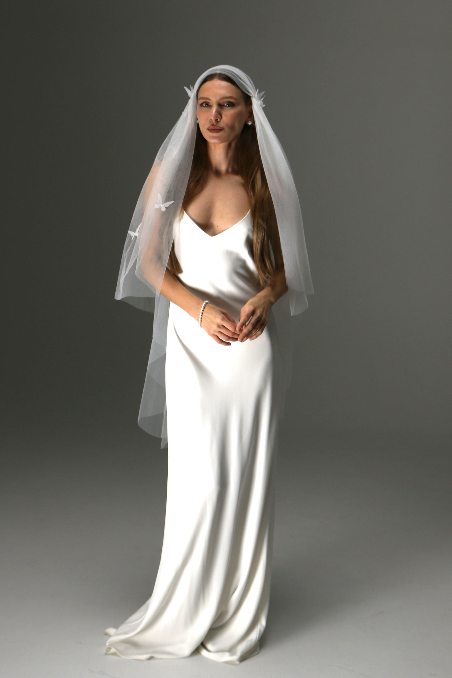 Juliet Cap Veil with 3D Butterflies – One Tier Soft Tulle Boho Bridal Veil - M1010