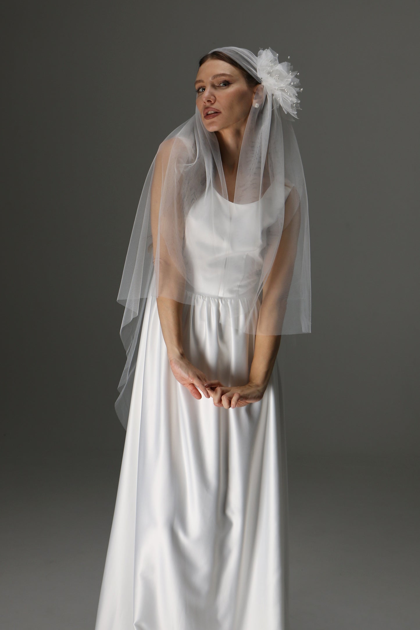 Romantic Juliet Cap Veil with Flower – One Layer Boho Soft Tulle Wedding Veil - M1005