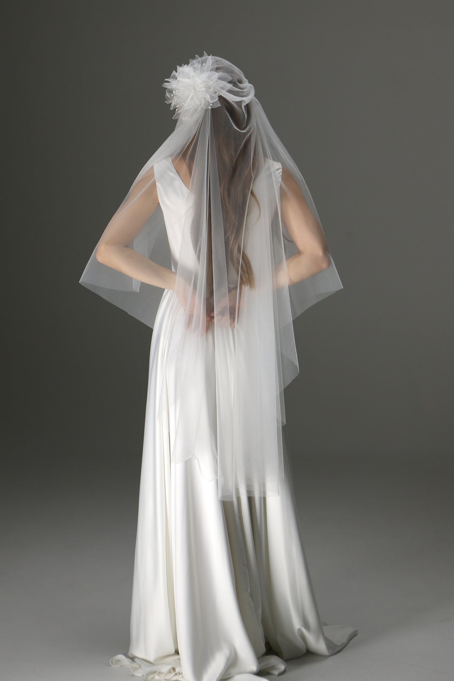 Romantic Juliet Cap Veil with Flower – One Layer Boho Soft Tulle Wedding Veil - M1005