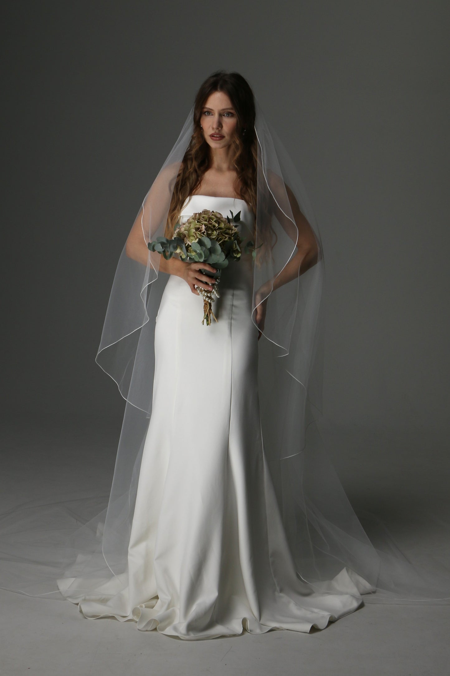 Soft Tulle Wedding Veil with Pencil Edge – Single Tier Cascade Style - M1074
