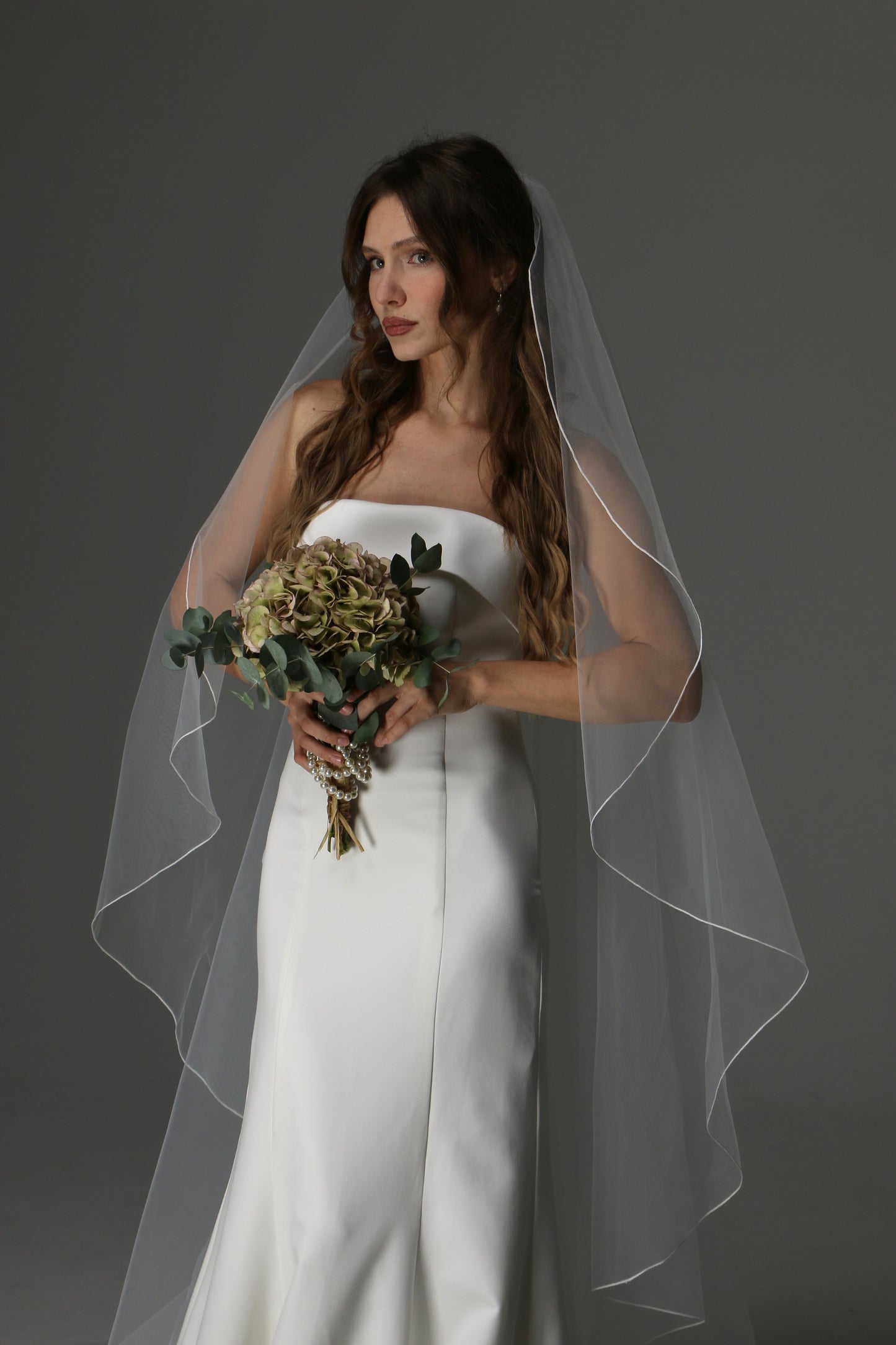 Soft Tulle Wedding Veil with Pencil Edge – Single Tier Cascade Style - M1074