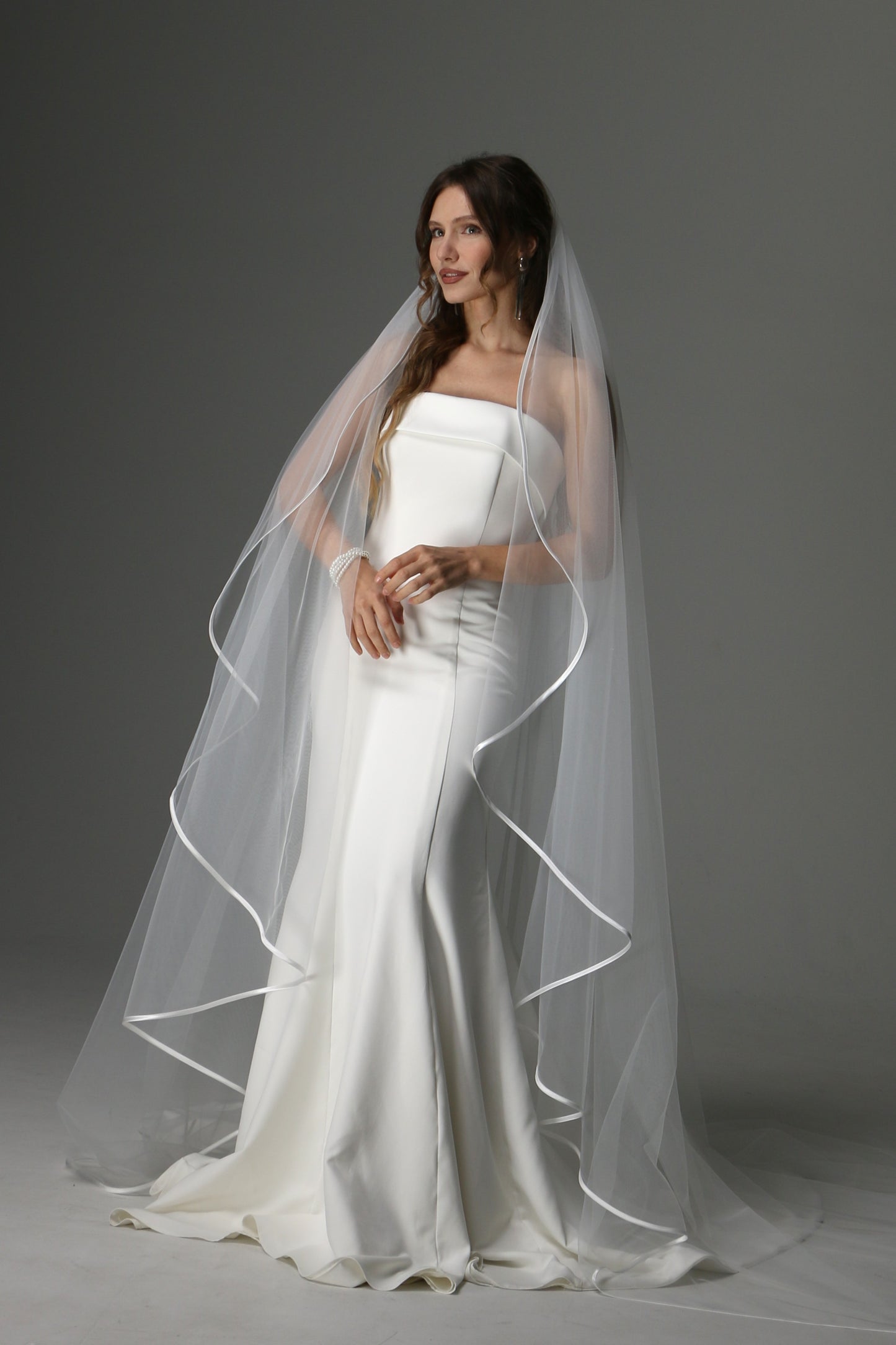Minimalist Cascade Veil – Single Layer Cut Edge Bridal Veil - M1076