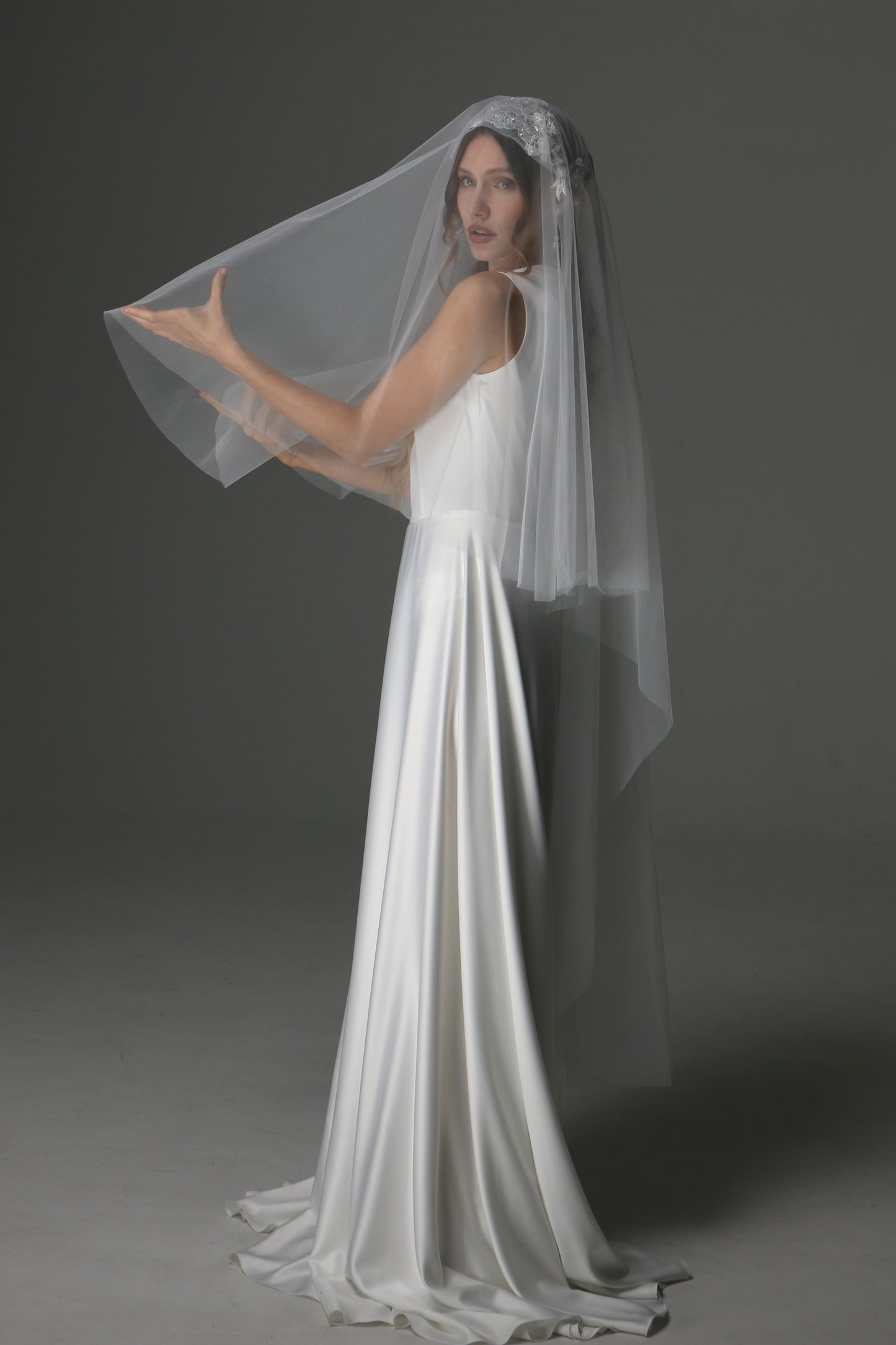 Romantic Two-Tier Juliet Cap Veil with Lace Details – Vintage-Inspired Bridal Veil - M1077
