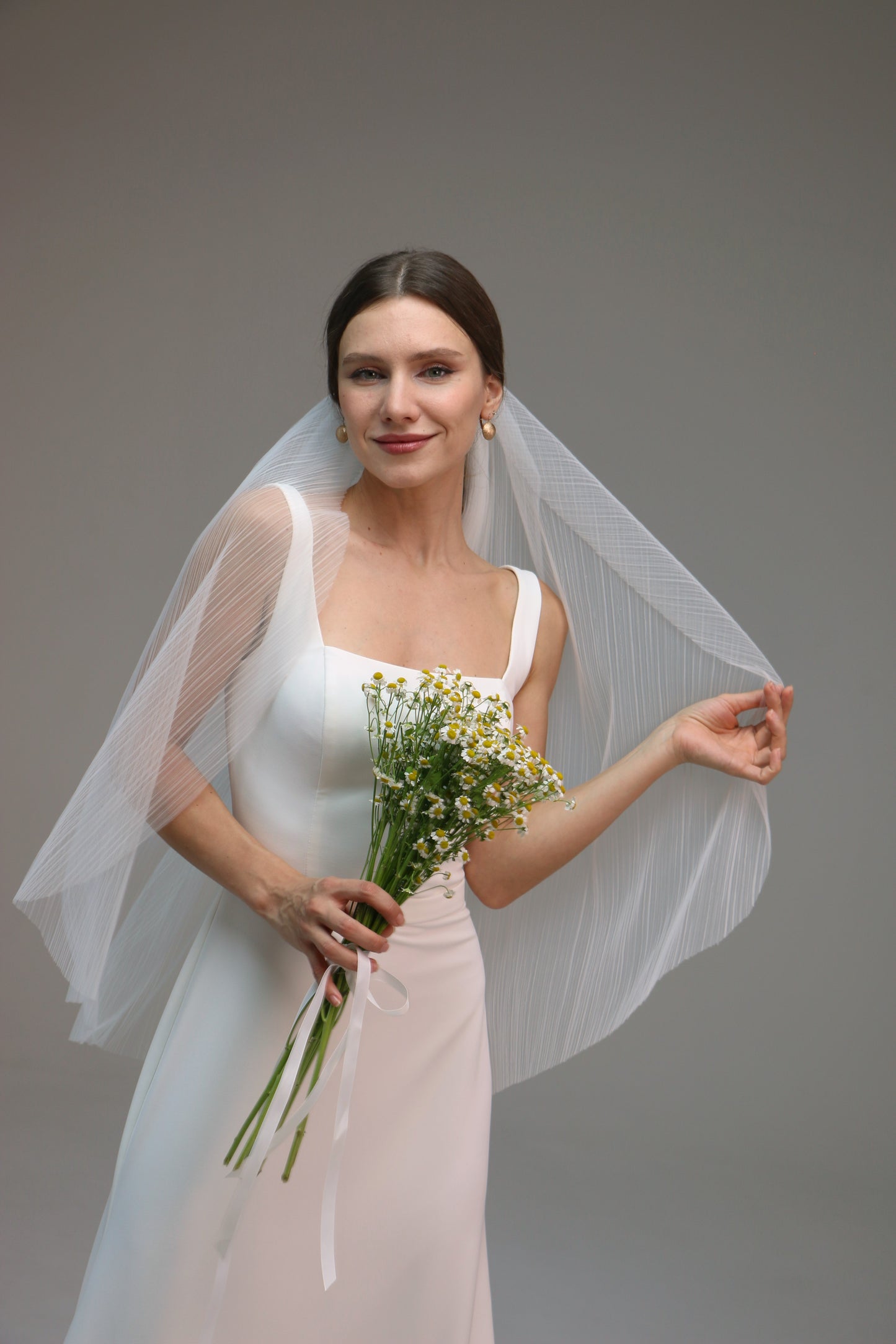 Pleated veil in soft tulle | Accordion veil to the fingertips