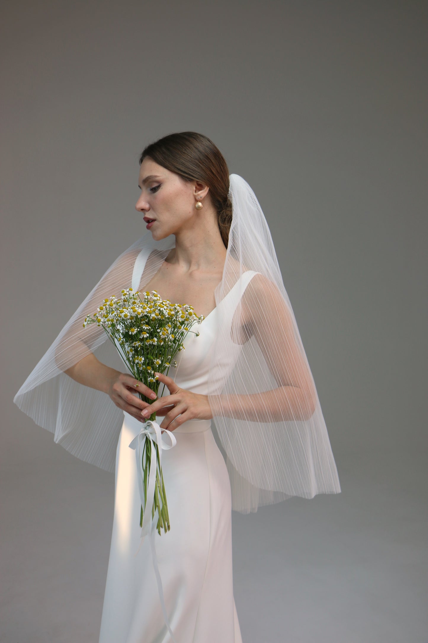 Pleated veil in soft tulle | Accordion veil to the fingertips