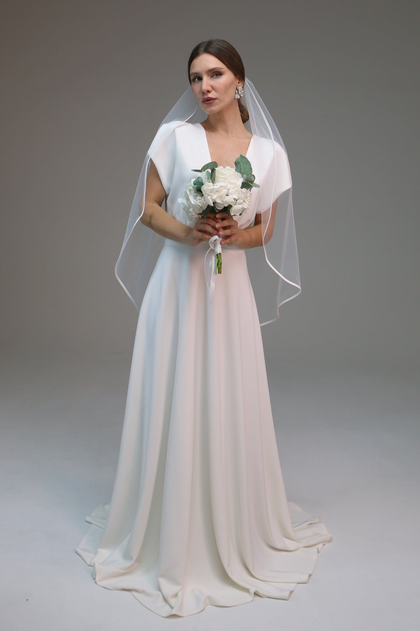 Single layer veil with satin edge, Satin veil with comb , Simple veil with satin edge