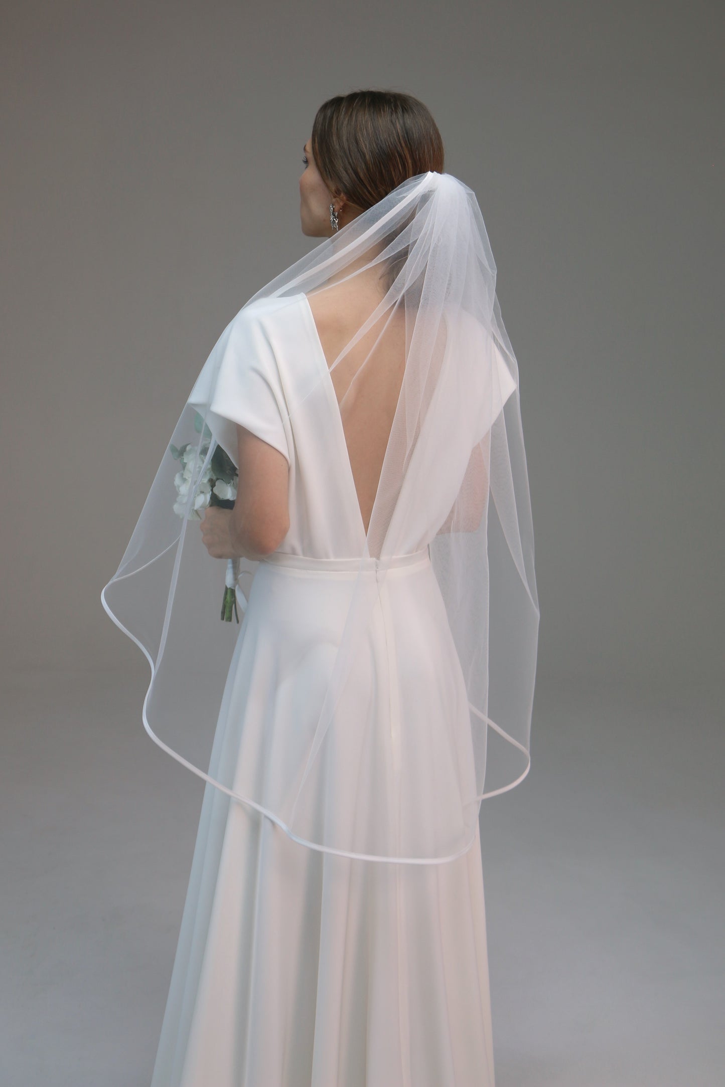 Single layer veil with satin edge, Satin veil with comb , Simple veil with satin edge