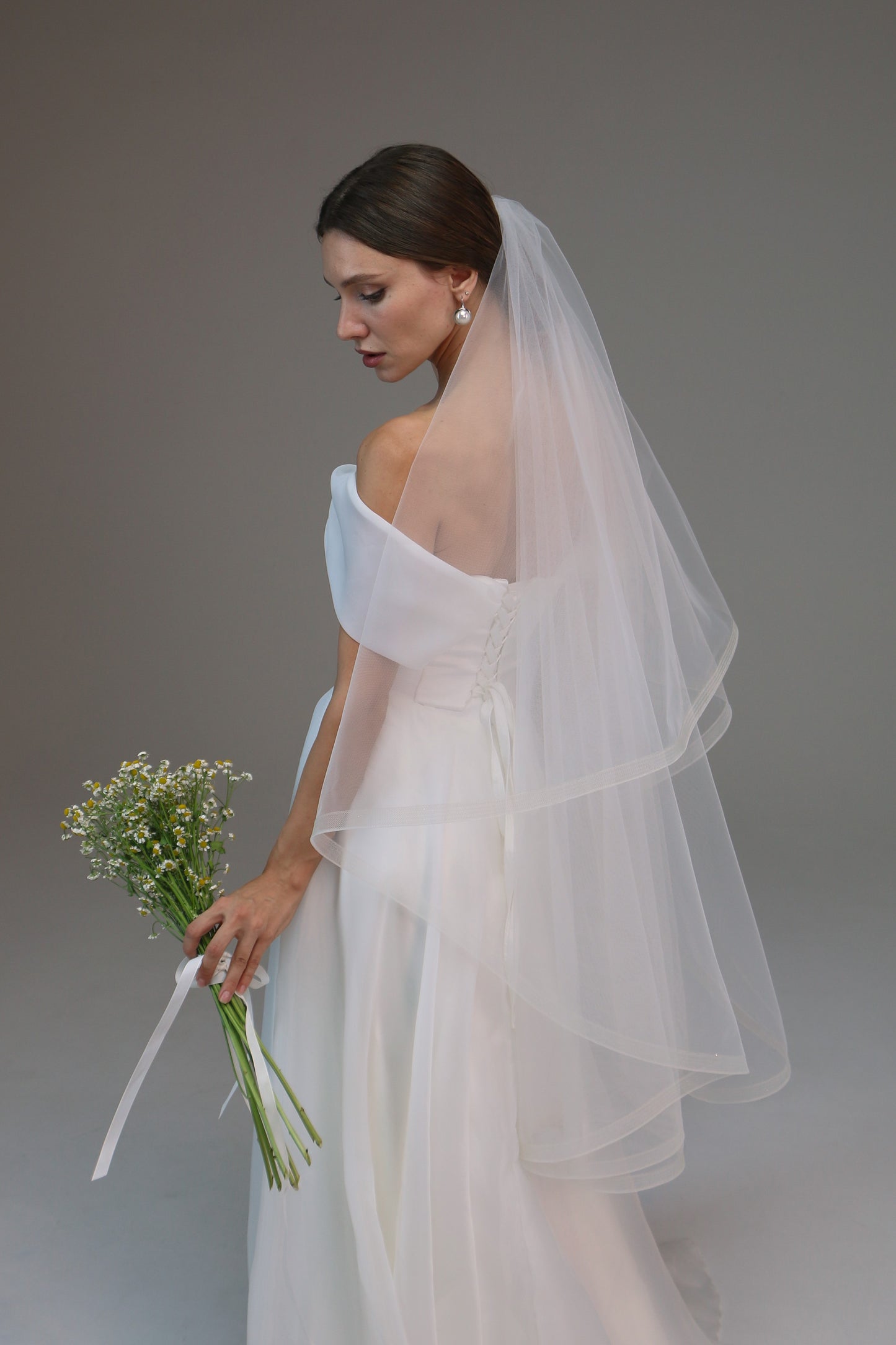 Horsehair Trim Veil, Crinoline Edge Blusher Veil, Fingertip Ponytail Veil