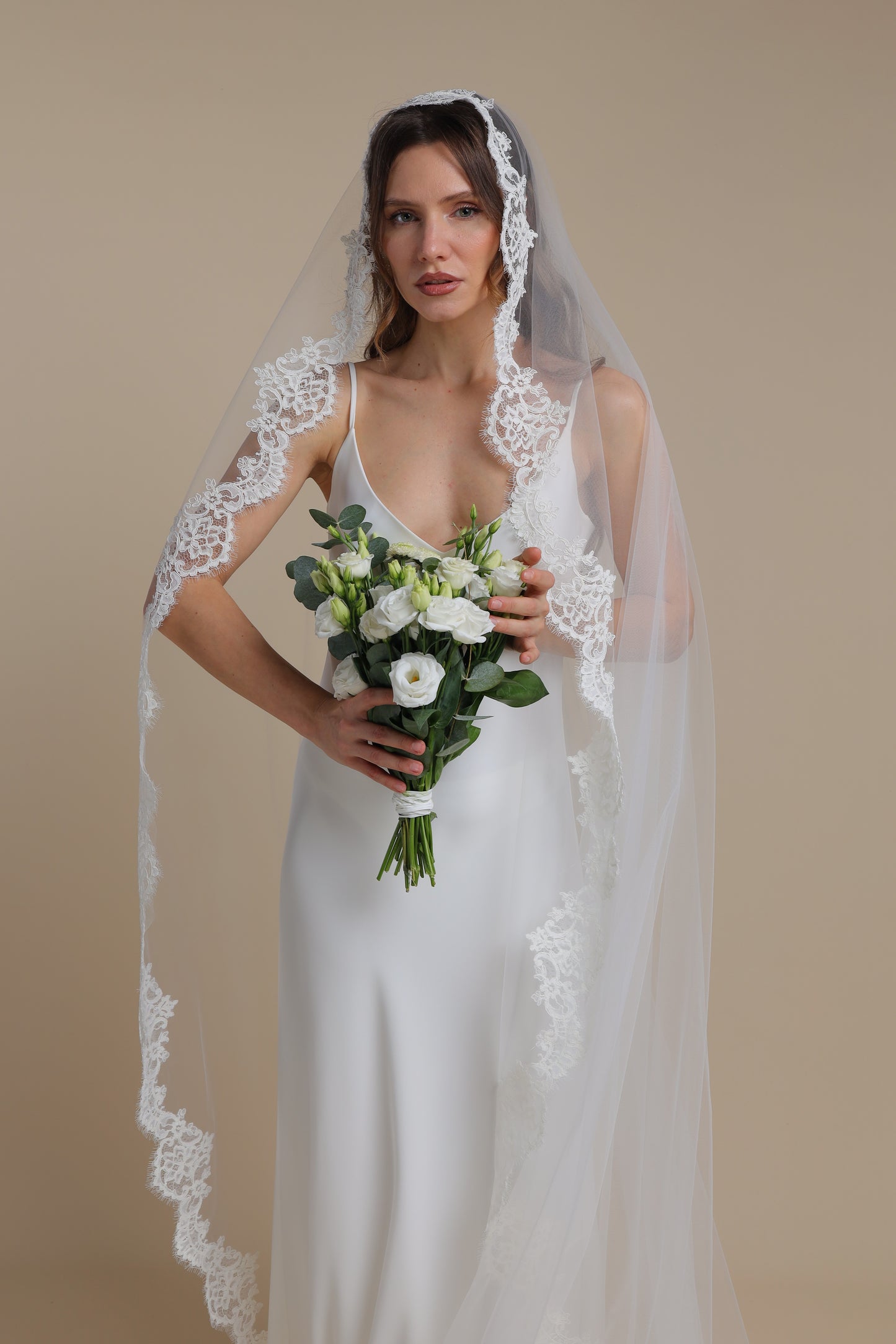 Long One Tier Mantilla Veil with Lace Scalloped Edge | Cathedral Lace Veil | Elegant Spanish Style Bridal Veil,M1094