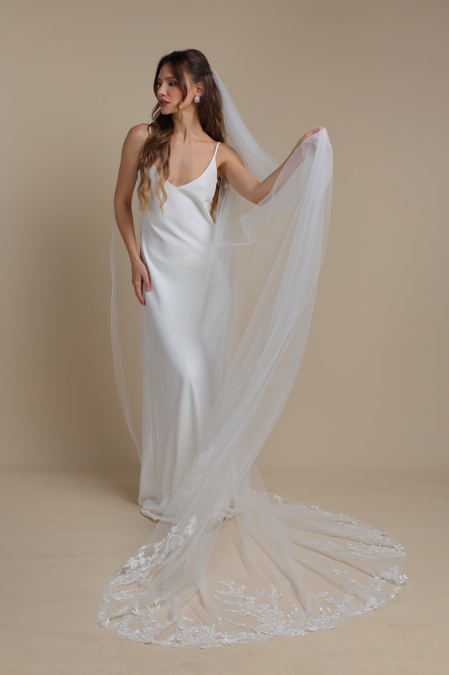 Long One Tier Bridal Veil with Floral Appliques on Train | Cathedral Wedding Veil | Elegant Lace Veil,M1102